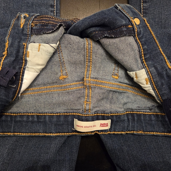 Girls Size 14 Levi's 710 Super Skinny Distressed Blue Jeans - Picture 5 of 7